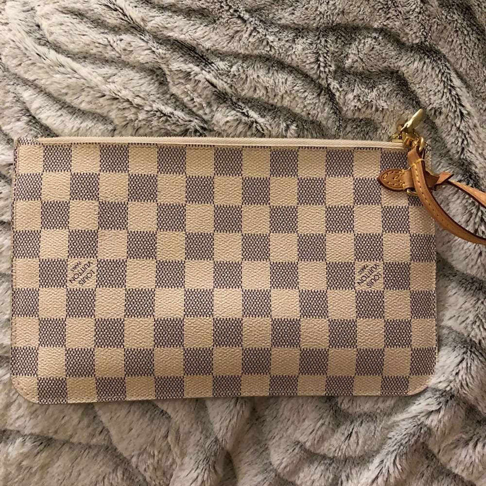 Authentic Louis Vuitton Neverful Pouch Damier Azur - Picture 3 of 8